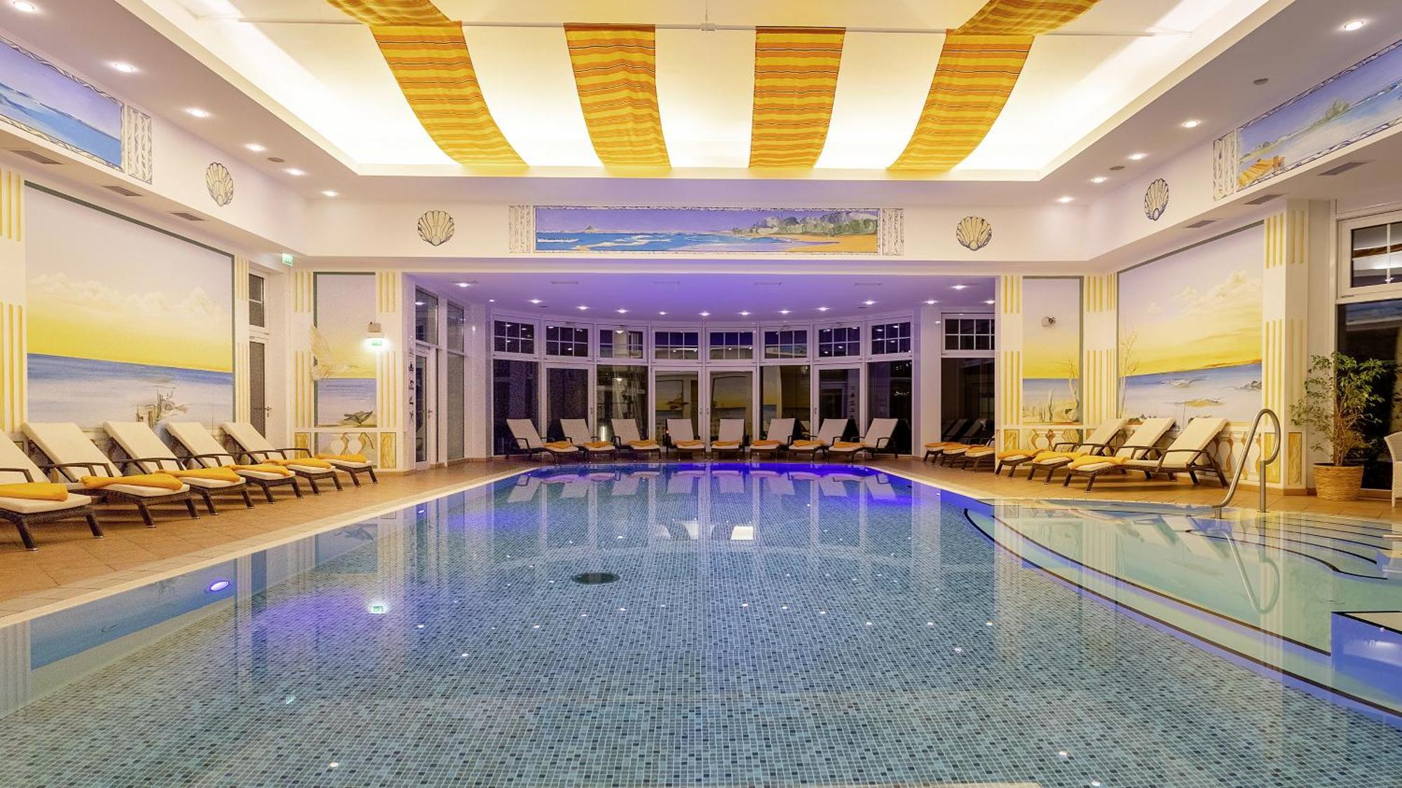 Hotel Zur Post - Ein Rovell Hotel Heringsdorf  Exterior foto
