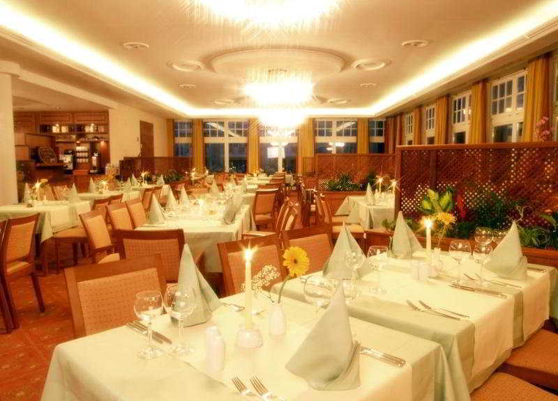 Hotel Zur Post - Ein Rovell Hotel Heringsdorf  Exterior foto
